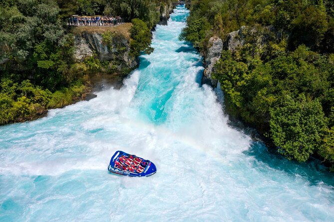 Hukafalls Jet Boat Ride in Taupo - The Guide Experience: Driver-Guide Commentary and Quick Laughs