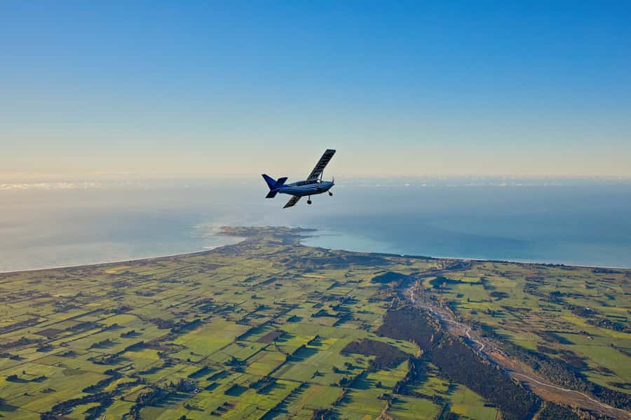 Kaikoura: Whale Watching Flight with Guided Commentary - The Pre-Flight Briefing: Safety First, Marine Life Second
