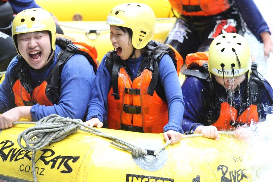 Kaituna River Rafting Grade 5 - From Rotorua Pick-Up to River Instructions in 2.5 Hours