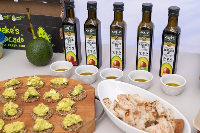 Katikati Gourmet Avocado Tasting - Native Birds in the Orchard: A Small Nature Bonus