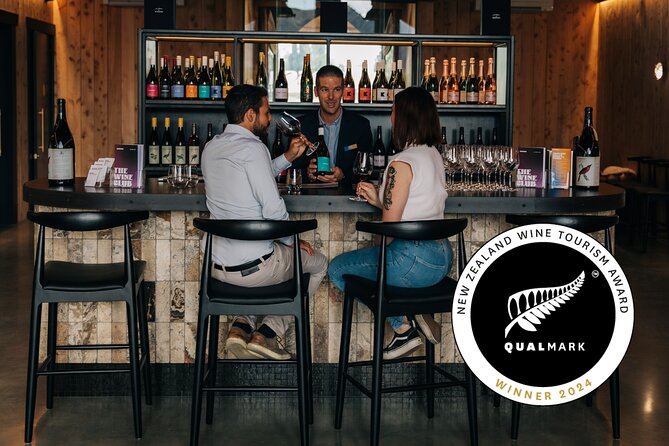 Kinross Winery: Classic Central Otago Wine Tasting Experience - Terroir and winemaker expression, explained without the pretension