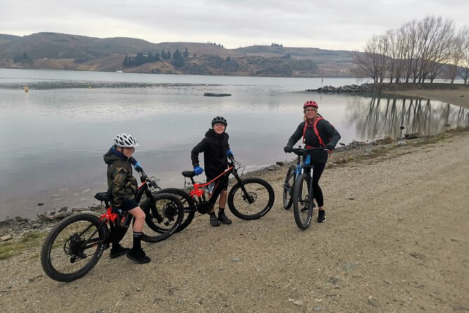 Lake Dunstan Cycleway with E-Bike hire and Shuttle service - E-bike versus standard bikes, and who this ride suits
