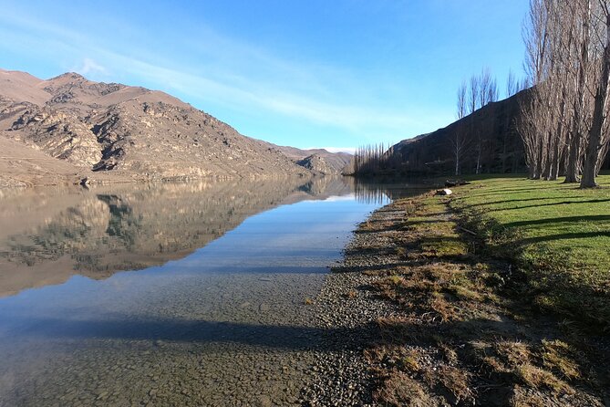 Lake Dunstan Cycleway with E-Bike hire and Shuttle service - Safety and comfort tips for exposed cliffside cycling