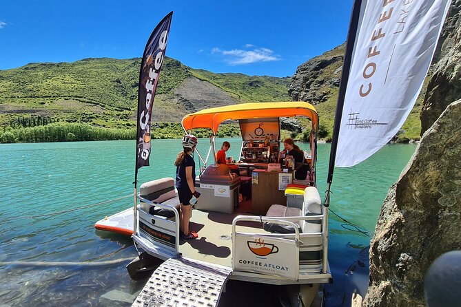Lake Dunstan E Bike Trail Activity - Carrick Winery stop: food caravan break by the water