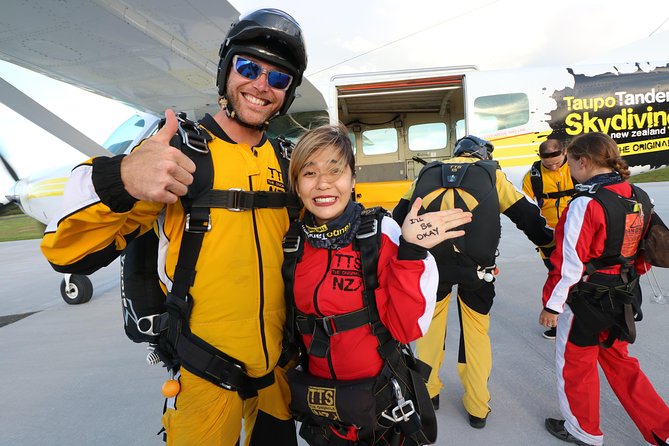 Lake Taupo 12,000-Foot Tandem Skydiving - Key highlights you should care about