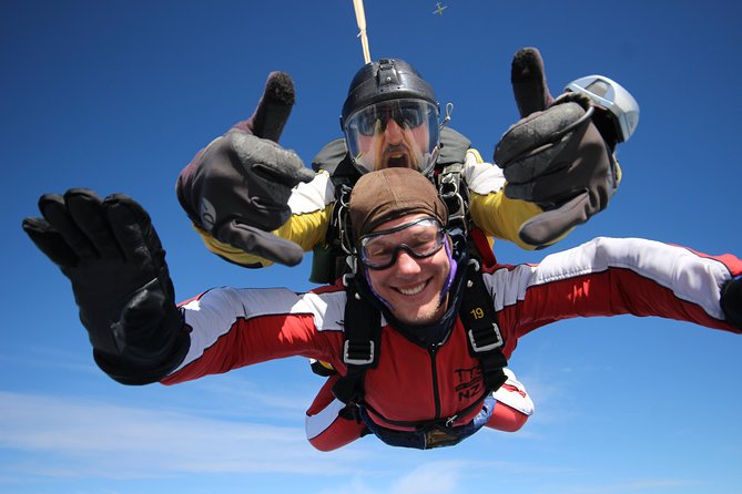 Lake Taupo 12,000-Foot Tandem Skydiving - Stretch Hummer pickup and the gear-up briefing