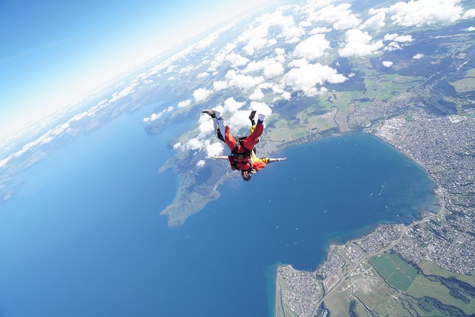 Lake Taupo 12,000-Foot Tandem Skydiving - Parachute glide back: the calm part that makes it worth it