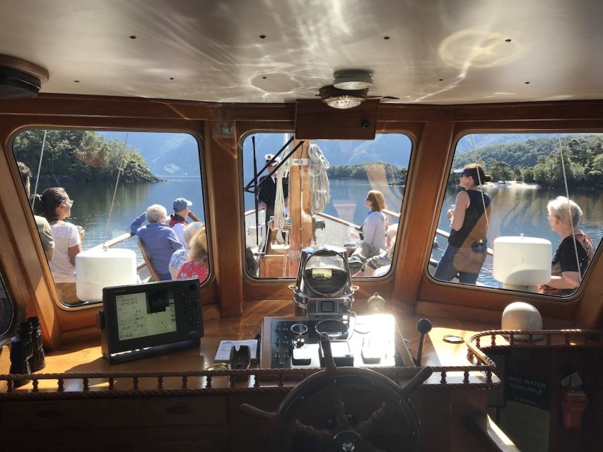 Lake Te Anau: 3-Hour Boat Cruise with Guided Walk - Best Fit: Who Should Book This Faith Cruise