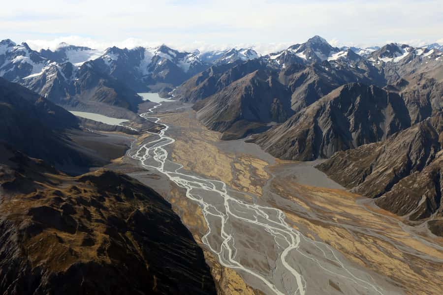 Lake Tekapo: 50-Minute Mount Cook and Beyond Scenic Flight - Who should book this scenic flight?
