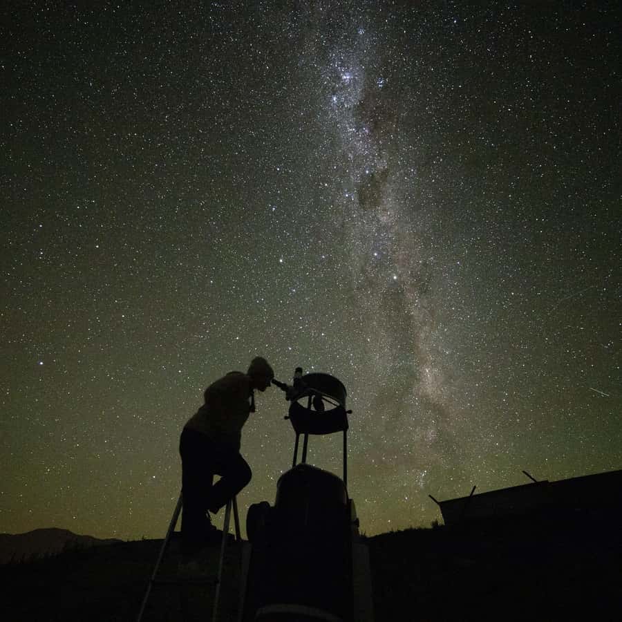 Lake Tekapo: Alpine Stargazing Experience with a Guide - The safety briefing that makes telescope time smoother