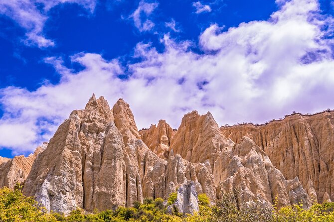 Lake Tekapo Private Day Trip from Queenstown - Omarama for wide skies, plus the optional Clay Cliffs stop