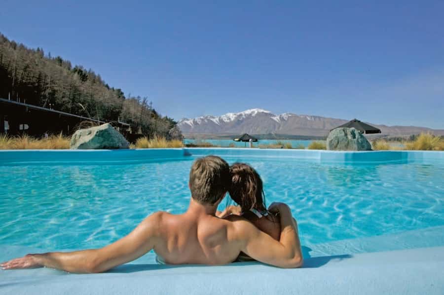 Lake Tekapo: Single Day Multiple Entry Pass for Hot Pools - Choosing between hot pools and cooler areas
