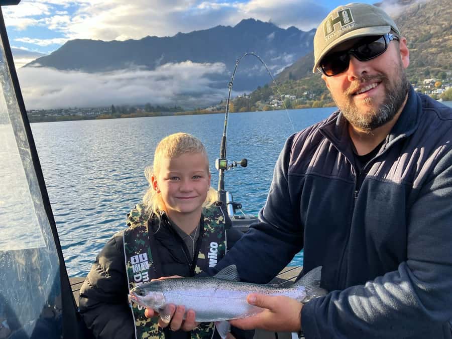 Lake Wakatipu: 3 Hour Fishing Adventure by Boat - Catch and keep: what happens after you land a fish