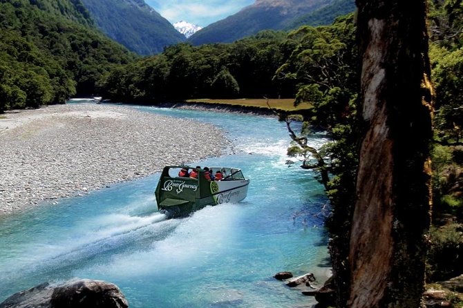 Lakeland Jet Boat Adventure - Clutha River - The ride start: a short run across Lake Wanaka for views and briefing