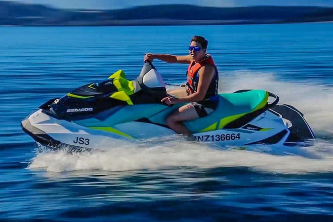 Lakeland Jet Ski Adventure Tour - Lake Wanaka - Pace and control: driving at your own comfort level