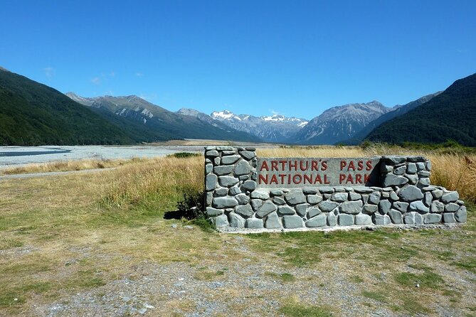 Lord of the Rings, Journey to Edoras Day Tour from Christchurch - Picnic lunch at Mt Potts Lodge, plus the best break in the whole day