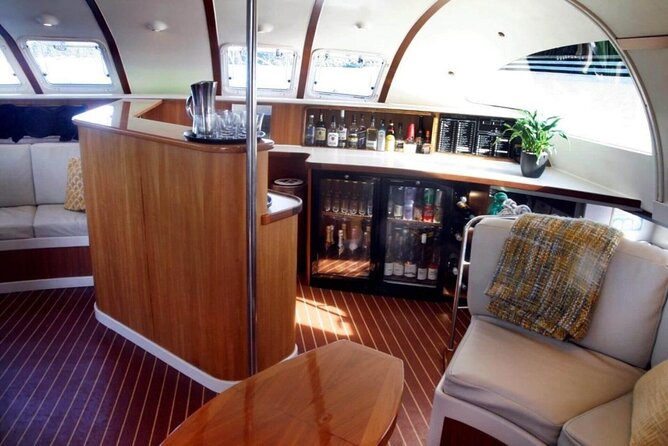 Luxury Sailing - Māori Rock Carvings - Taupo Sailing Adventures - Onboard commentary and crew energy, from Aron to Aaron