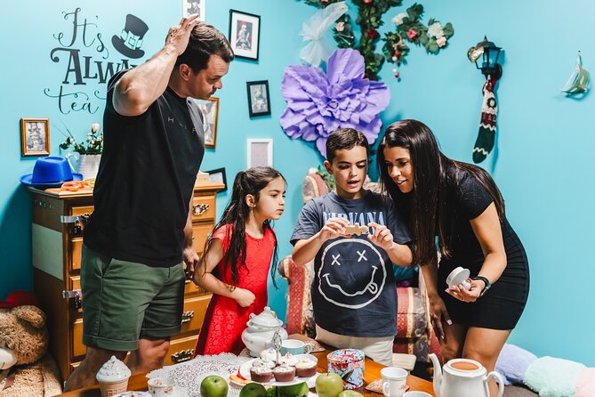 Mad Hatter's Hat Escape Room Experiences - Where you start, and why arriving early matters