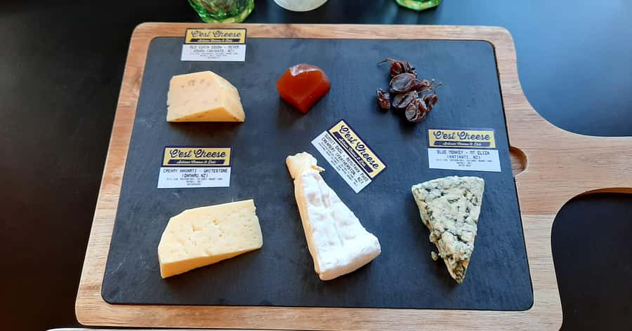 Martinborough Wine and Food Tour with Lunch from Wellington - The vineyard and lunch stop, why it feels like the heart of the day