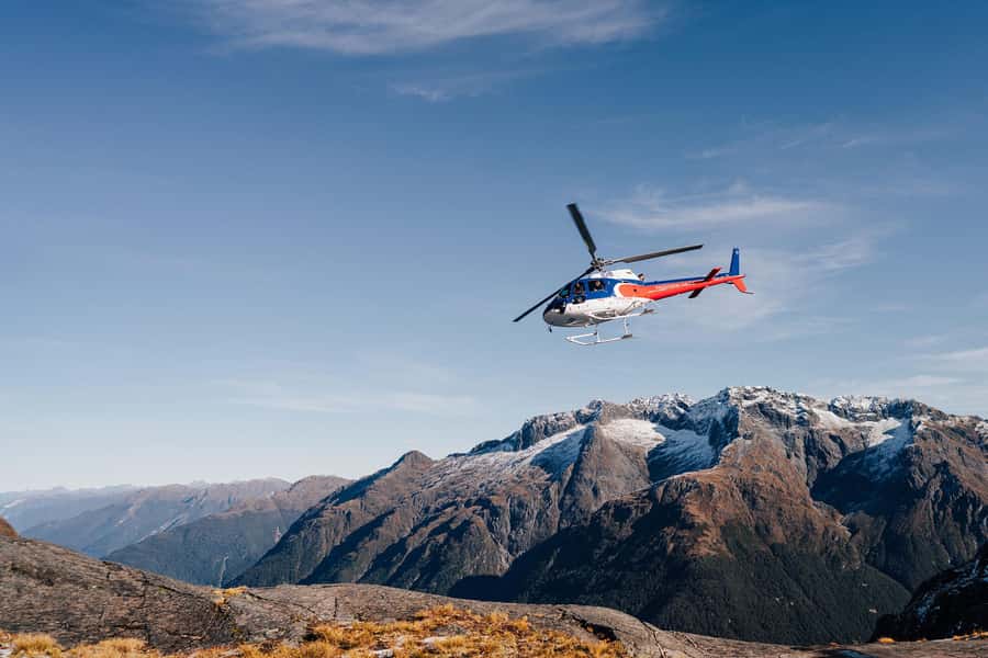 Milford Sound: 1.5-Hour Helicopter Tour with Two Landings - Who this Milford Sound helicopter tour suits best