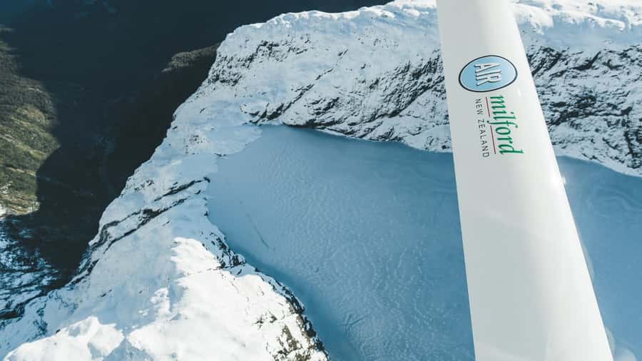 Milford Sound & Big 5 Glaciers Scenic Flight from Queenstown - Queenstown Pickup and Briefing: Smooth Start Energy