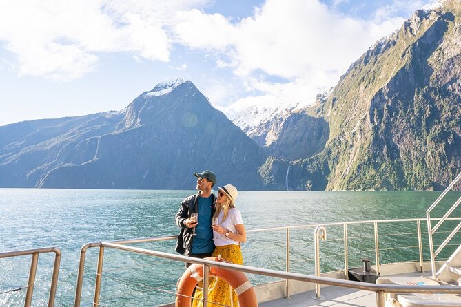 Milford Sound Cruise from Queenstown or Te Anau - Key things that make this Milford Sound cruise work