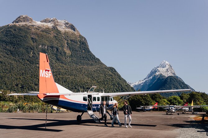 Milford Sound Cruise with Round-Trip Flights from Queenstown - Packing and comfort: small details that matter