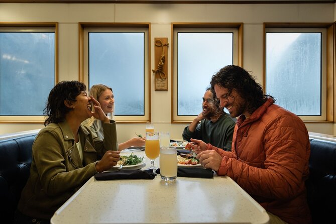Milford Sound Mariner Overnight Cruise - Key highlights at a glance