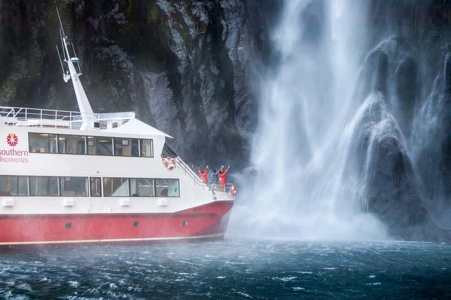 Milford Sound: Nature Cruise - Grand Views & Optional Lunch - Getting to Milford Sound, Queenstown and Te Anau travel times