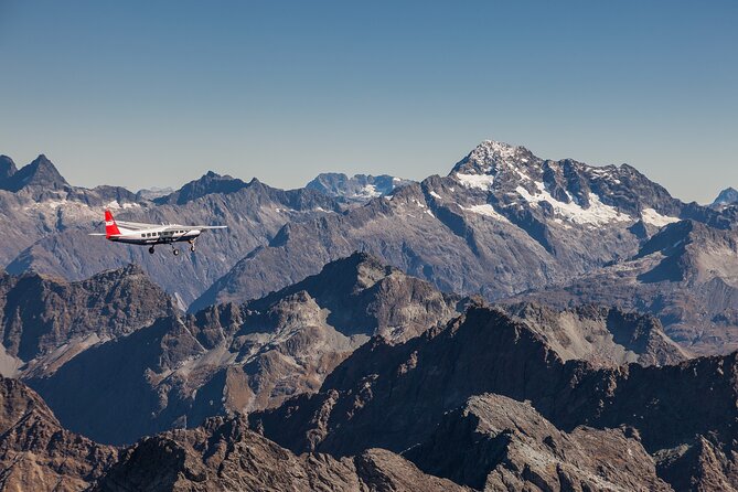Milford Sound Scenic Flight from Queenstown - The Return Flight: Glenorchy, Sutherland Falls, and Lake Wakatipu