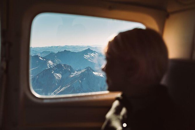 Milford Sound Scenic Flight with Landing from Queenstown - Queenstown to Milford Sound, faster than the road
