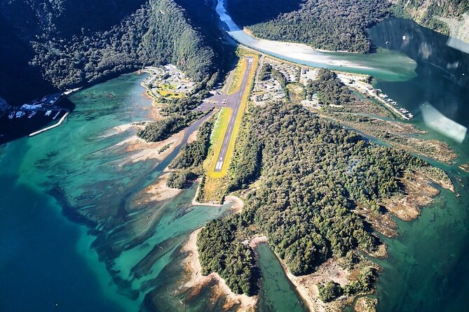 Milford Sound Scenic Flyover ex Queenstown - Who This Scenic Flyover Suits Best (And Who Might Skip It)
