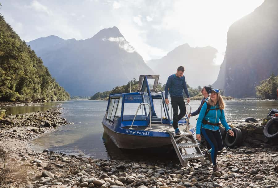 Milford Sound: Self-Guided Milford Track Day Walk - Milford Track walking basics: easy terrain and a clear plan