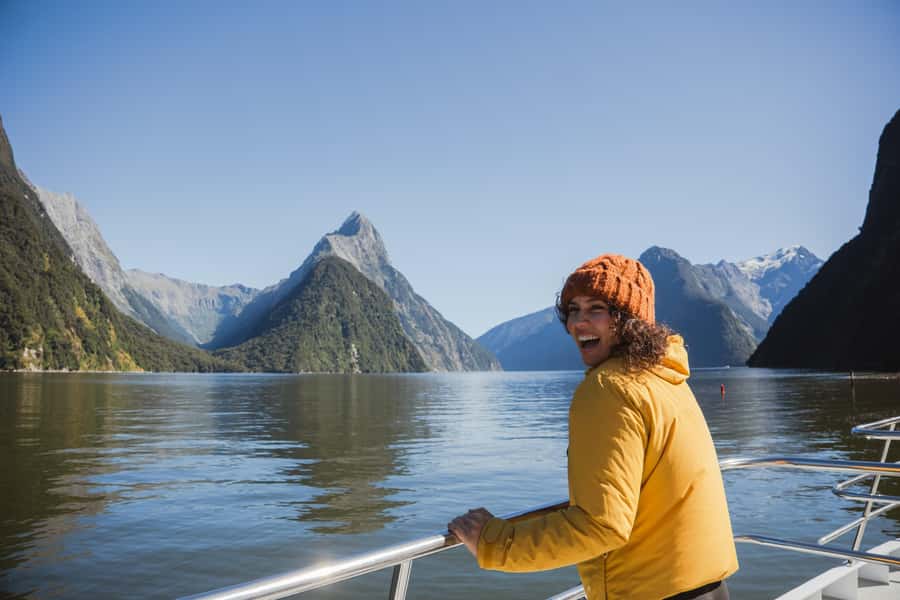 Milford Sound: Small-Group Tour from Te Anau - Key highlights that make this day trip work