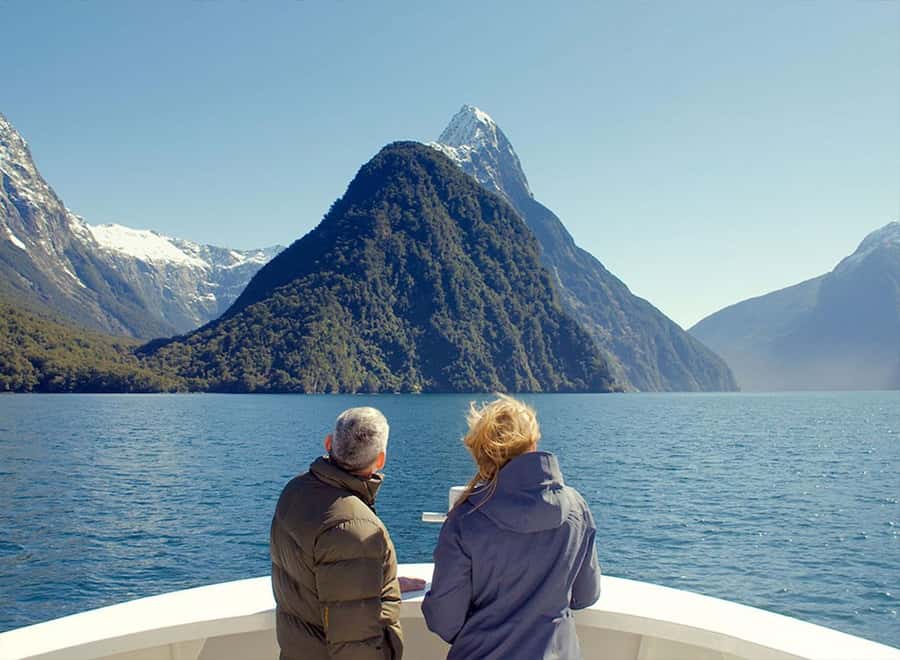 Milford Sound: Small-Group Tour from Te Anau - Weather reality: what happens when clouds roll in