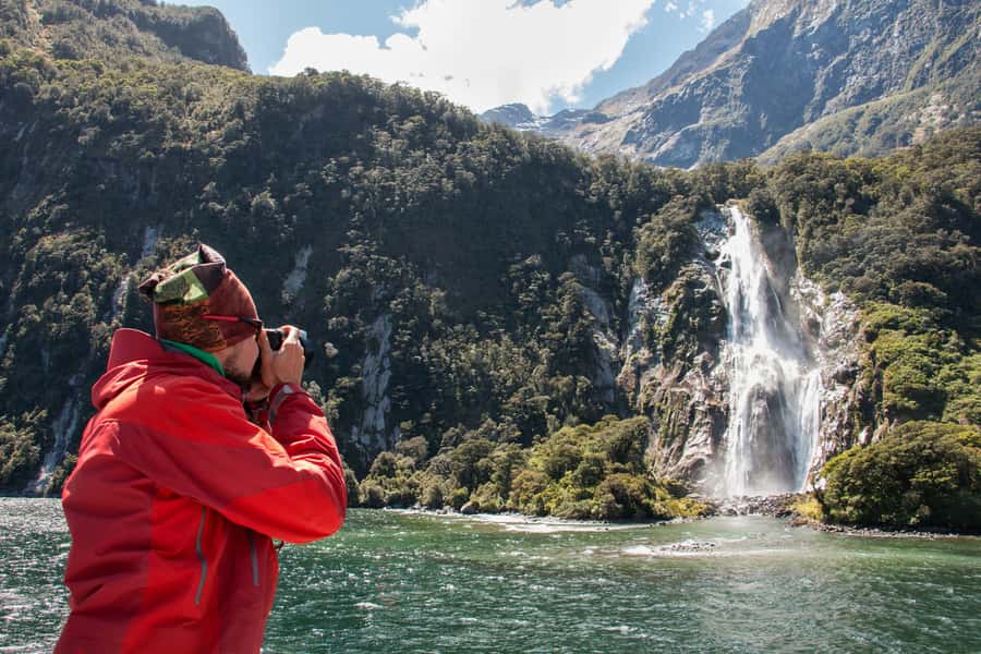 Milford Track: Full Day Guided Hike and Nature Cruise - Milford Track walk: Arthur River, Lake Ada, and the Giant’s Gate stop