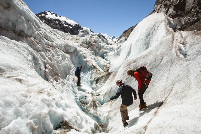 Mount Cook: 3-Hour Tasman Glacier Heli-Hike - The two-hour guided hike on the Tasman Glacier