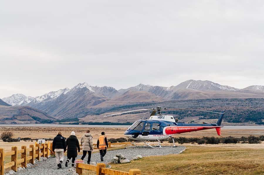 Mount Cook: Alpine Explorer 35 Minute Flight - The alpine landing stop: stepping out where the view comes to you