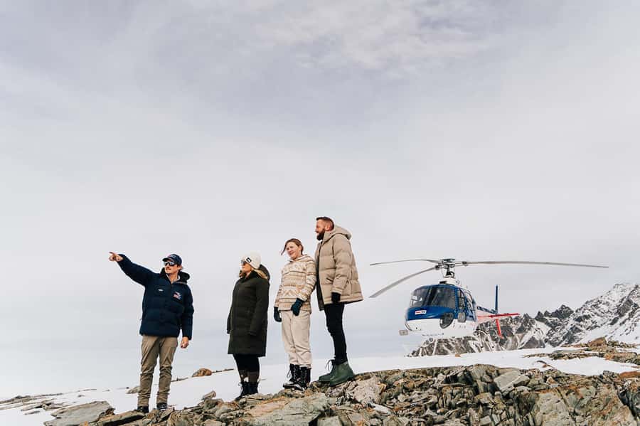 Mount Cook: Alpine Explorer 35 Minute Flight - What your viewpoint time is really for