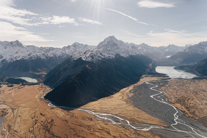 Mount Cook Alpine Explorer Helicopter Flight with Alpine Landing - Glentanner Park: where your helicopter day starts