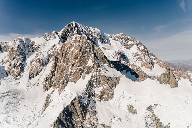 Mount Cook Alpine Explorer Helicopter Flight with Alpine Landing - Who this helicopter flight with alpine landing is perfect for