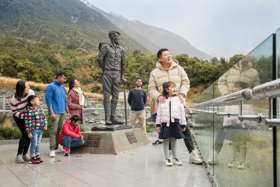 Mount Cook Full-Day Tour: Queenstown to Christchurch - Bus comfort, stops, and photo annoyances to plan around
