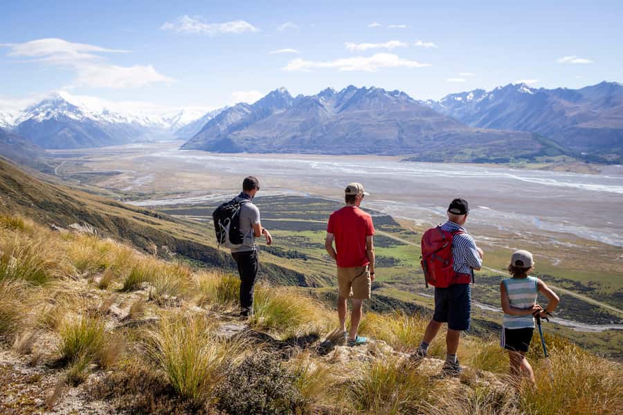 Mount Cook: Glentanner High Country Heli Hike - From Glentanner Holiday Park to alpine landing, the flow of your day