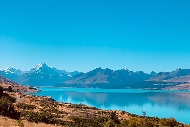 Mount Cook, Lake Tekapo and Tasman Glacier Tour from Christchurch - Stops, snacks, WiFi, and the small details that reduce stress
