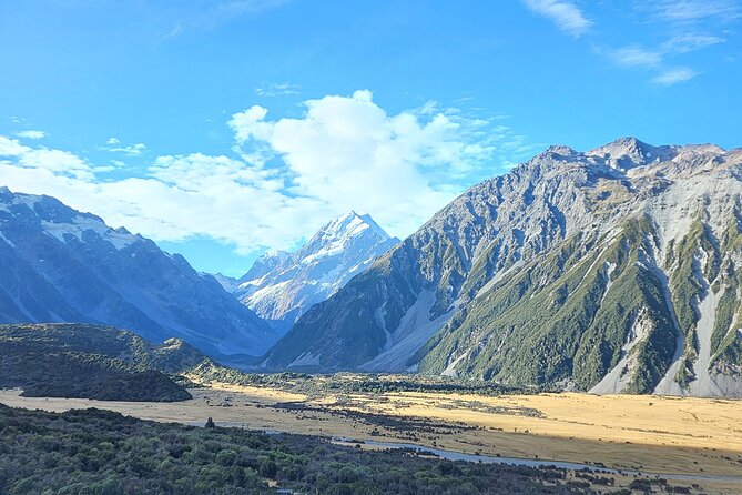 Mount Cook & Lake Tekapo Day Tour from Christchurch with Lunch - Church of the Good Shepherd: A Small Stop With Big Results