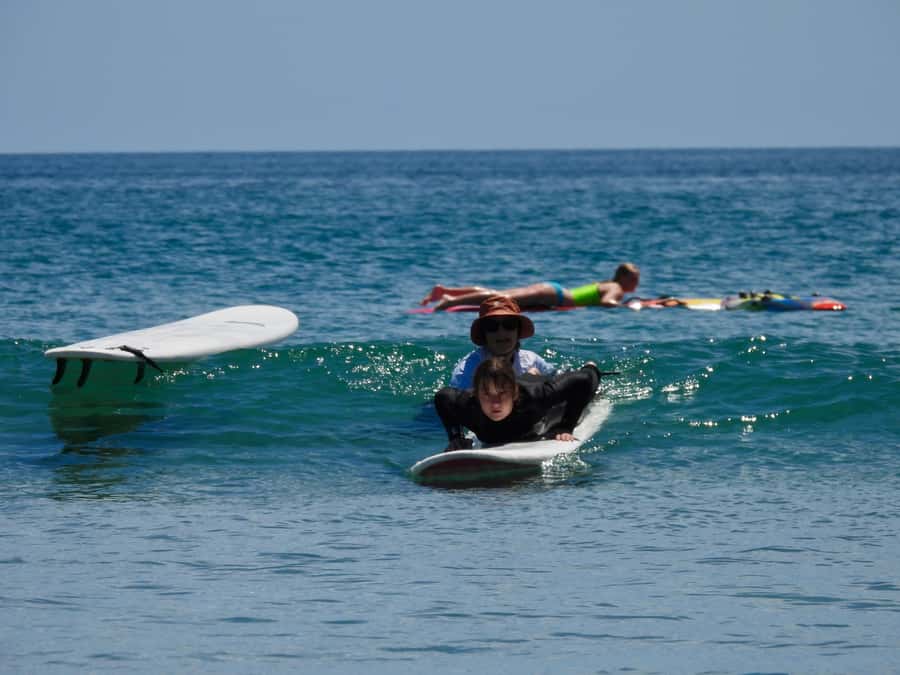Mount Maunganui: Group Beginner Surf Lesson - The 90-Minute Flow: From Wetsuit On to First Standing Attempts