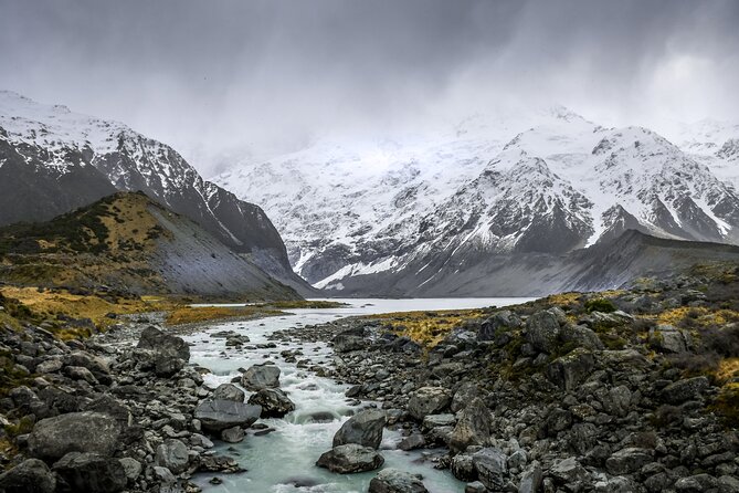 Mt Cook Day Tour From Tekapo (Small Group, Carbon Neutral) - Tasman Glacier Viewpoint Track: how to manage expectations