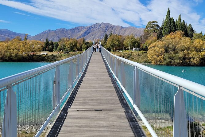 Mt. Cook Private Day Trip From Queenstown with Lake Tekapo - Tasman Glacier viewpoint walk: an easy hour that still feels close
