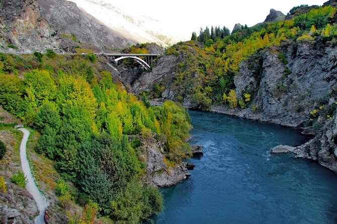 Mt Cook to Queenstown Small Group Tour (One-Way) - Lindis Pass Lookout: One Stop, One Strong View