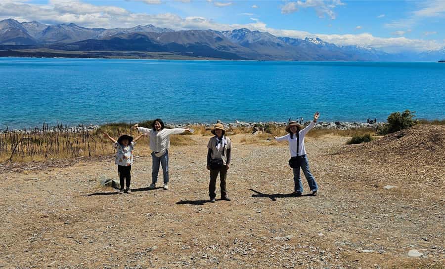 (MT) Mount Cook & Lake Tekapo Day Tour from Christchurch - Tasman Glacier Walk: An Hour Close to the Ice
